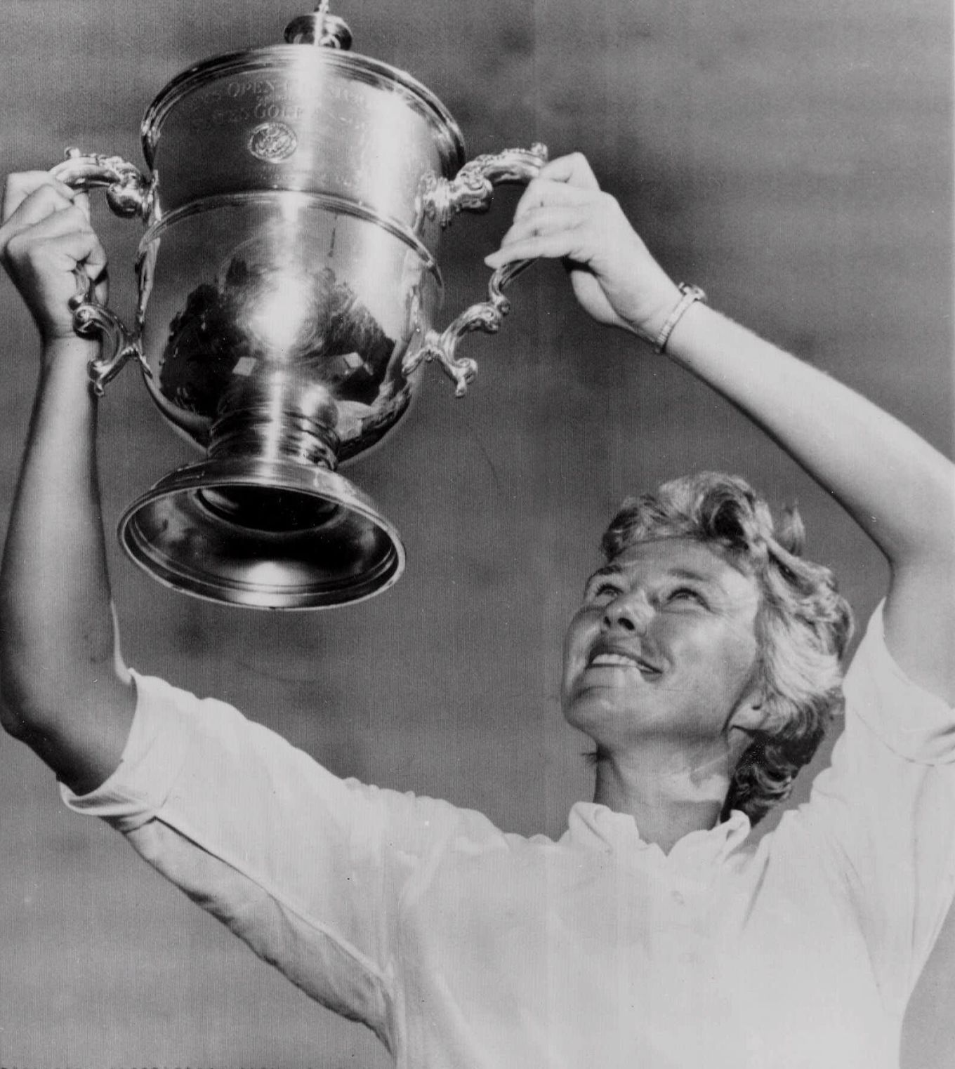 1964: Mickey Wright wins US Women's Open for fourth time